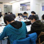 中学部テスト勉強会は　ただ教えられ覚えるのではなく「テストを活用した自己成長」を促します。