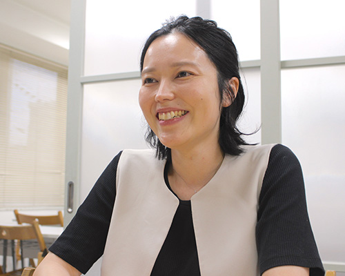 伊藤 莉那 先生